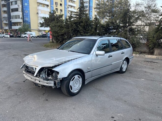 Mercedes C 220 1999, 347,858 km - 2.2 l - Bakı