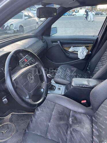 Mercedes C 220 1999, 347,858 km - 2.2 l - Bakı