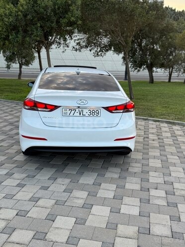 Hyundai Elantra 2018, 26,697 km - 2.0 l - Bakı
