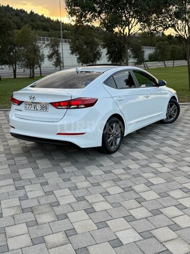 Hyundai Elantra 2018, 26,697 km - 2.0 l - Bakı