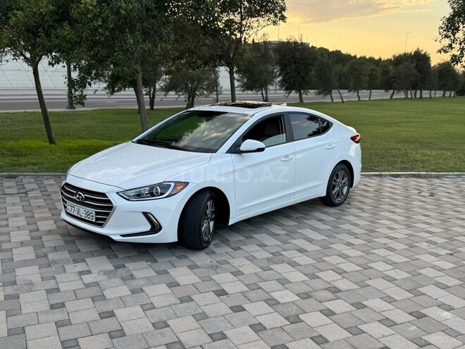 Hyundai Elantra 2018, 26,697 km - 2.0 l - Bakı