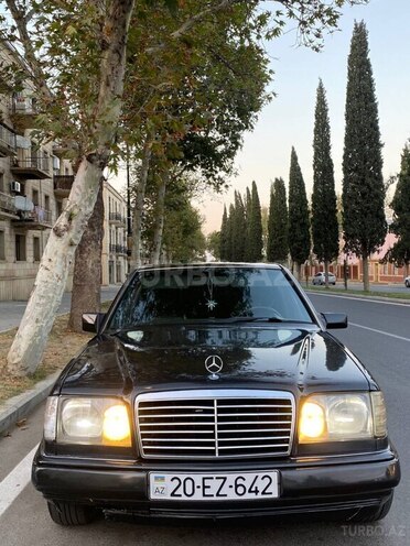 Mercedes E 200 1993, 600,000 km - 2.0 l - Gəncə