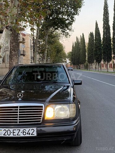 Mercedes E 200 1993, 600,000 km - 2.0 l - Gəncə