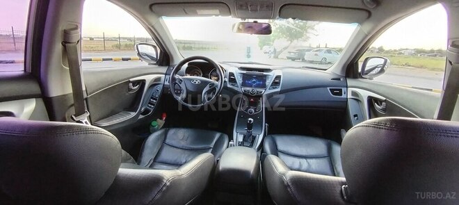 Hyundai Avante 2014, 201,000 km - 1.6 л - Bakı