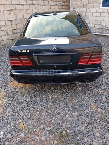 Mercedes E 220 1999, 687,554 km - 2.2 l - Bakı