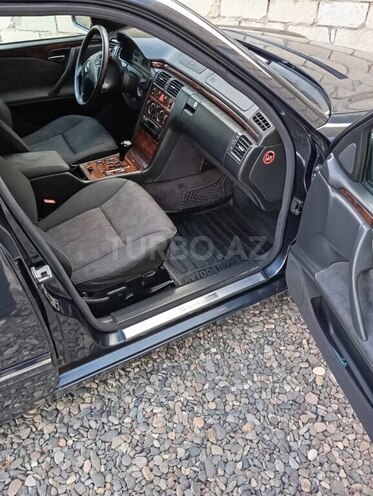 Mercedes E 220 1999, 687,554 km - 2.2 l - Bakı