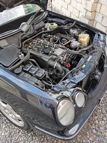 Mercedes E 220 1999, 687,554 km - 2.2 l - Bakı