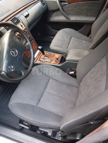 Mercedes E 220 1999, 687,554 km - 2.2 l - Bakı