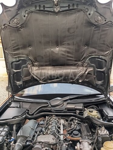 Mercedes E 220 1999, 687,554 km - 2.2 l - Bakı