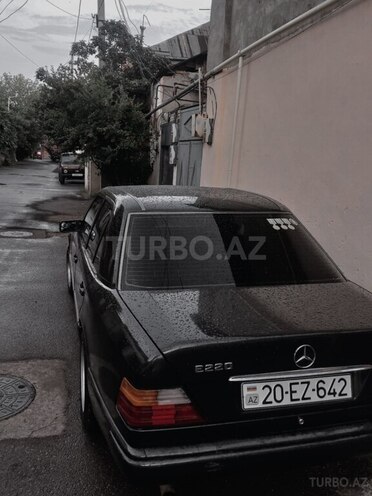 Mercedes E 200 1993, 600,000 km - 2.0 l - Gəncə