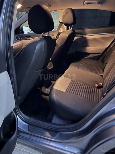 Hyundai Elantra 2018, 143,232 km - 2.0 л - Bakı