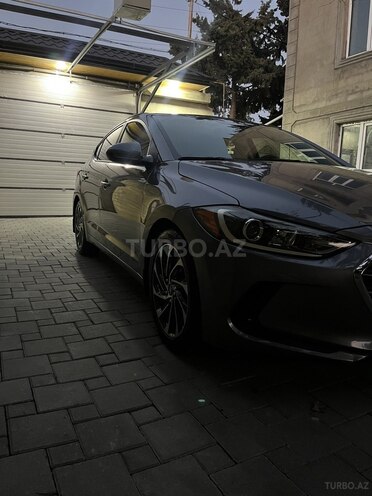 Hyundai Elantra 2018, 143,232 km - 2.0 л - Bakı