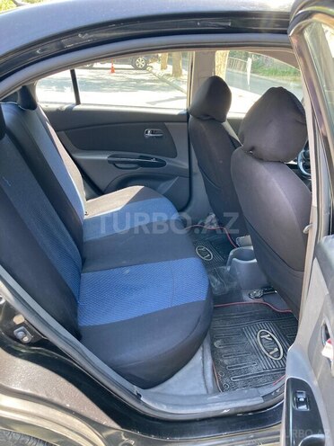 Kia Rio 2011, 420,000 km - 1.4 л - Bakı