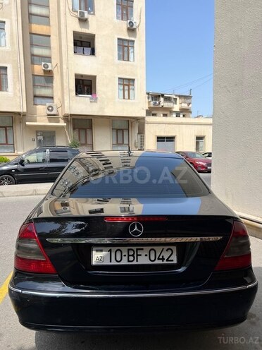Mercedes E 220 2006, 405,000 km - 2.2 l - Bakı