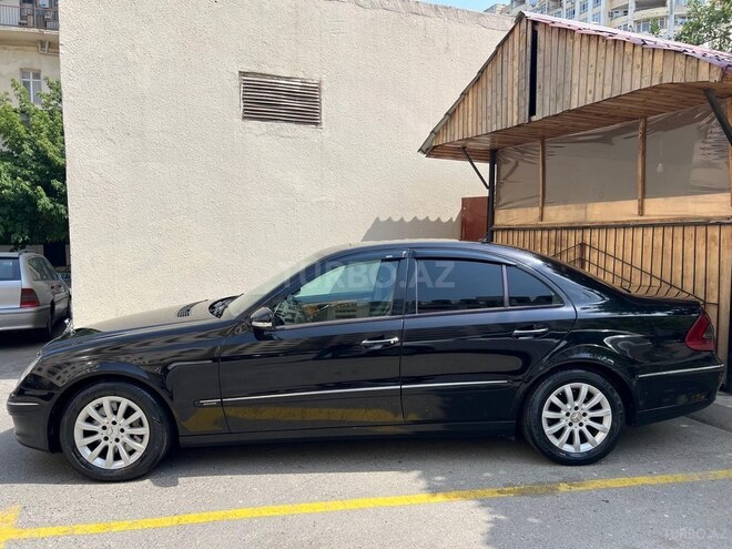 Mercedes E 220 2006, 405,000 km - 2.2 l - Bakı