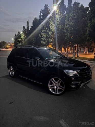 Mercedes ML 350 4MATIC 2013, 320,000 km - 3.0 l - Sumqayıt