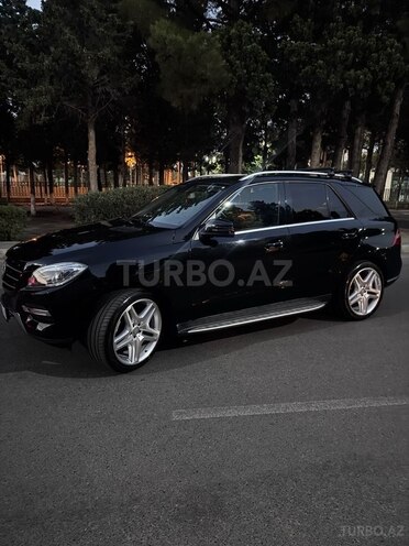 Mercedes ML 350 4MATIC 2013, 320,000 km - 3.0 l - Sumqayıt