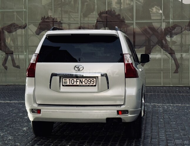 Toyota Land Cruiser Prado 2012, 297,000 km - 4.0 л - Bakı