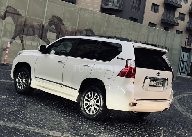 Toyota Land Cruiser Prado 2012, 297,000 km - 4.0 л - Bakı