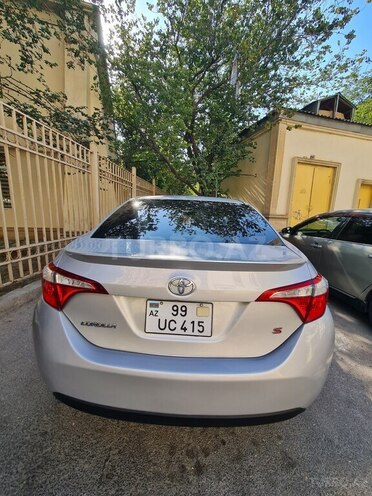 Toyota Corolla 2015, 180,000 km - 1.6 l - Bakı