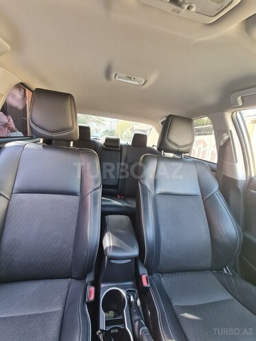 Toyota Corolla 2015, 180,000 km - 1.6 l - Bakı