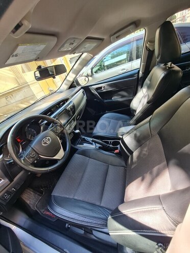 Toyota Corolla 2015, 180,000 km - 1.6 l - Bakı