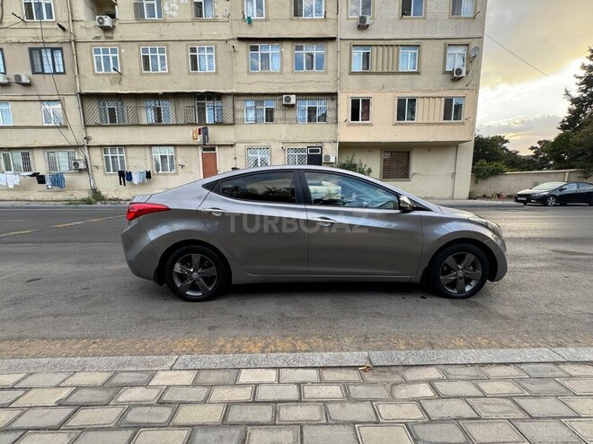 Hyundai Elantra 2012, 217,543 km - 1.6 l - Bakı