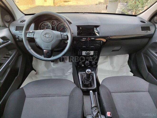 Opel Astra 2006, 270,441 km - 1.3 l - Bakı