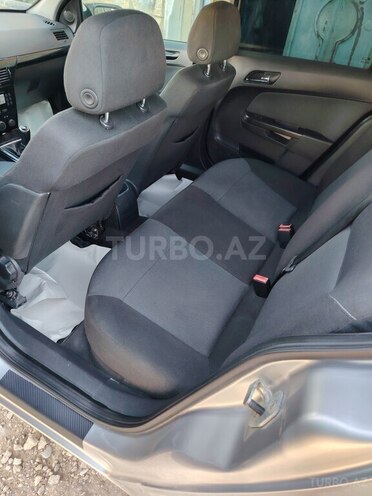Opel Astra 2006, 270,441 km - 1.3 l - Bakı