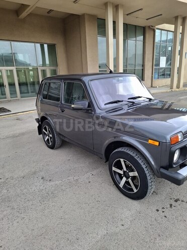 LADA (VAZ) Niva 2018, 164,000 km - 1.7 l - Salyan