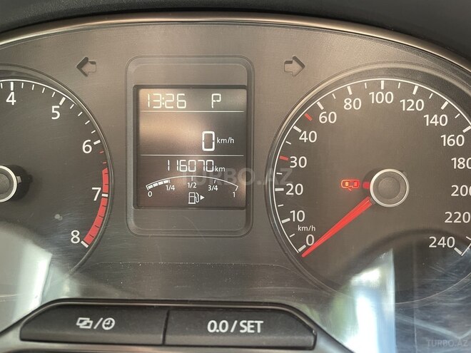 Volkswagen Polo 2015, 116,070 km - 1.6 l - Bakı