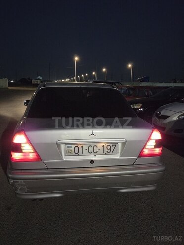 Mercedes C 220 1998, 484,585 km - 2.2 l - Bakı