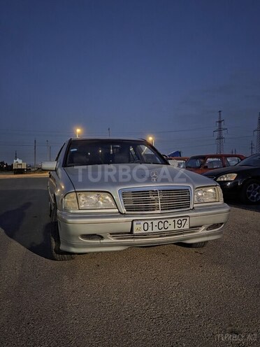 Mercedes C 220 1998, 484,585 km - 2.2 l - Bakı