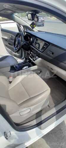 Kia Carnival 2015, 230,000 km - 2.2 l - Mingəçevir