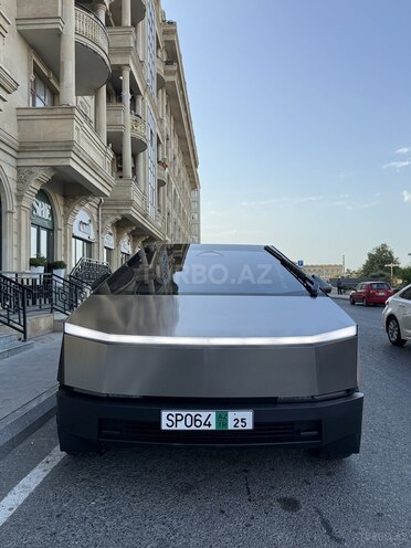 Tesla  2024, 5,000 km - 0.0 l - Bakı