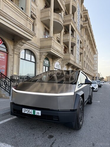 Tesla  2024, 5,000 km - 0.0 l - Bakı