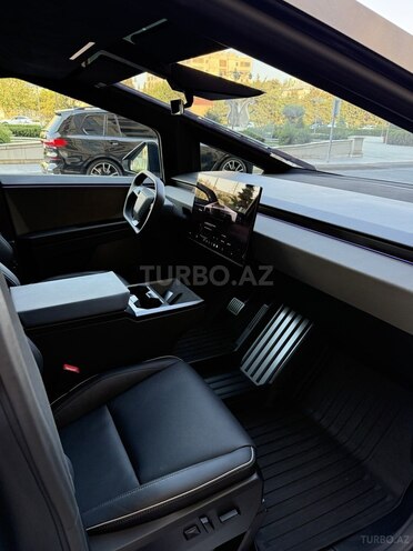 Tesla  2024, 5,000 km - 0.0 l - Bakı