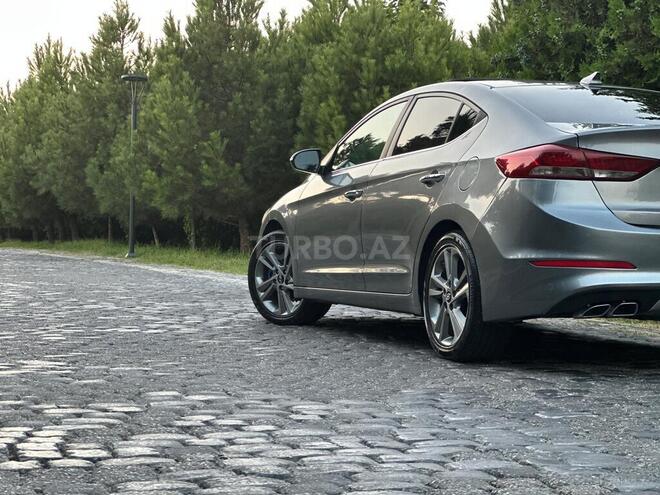 Hyundai Elantra 2016, 99,000 km - 2.0 l - Bakı
