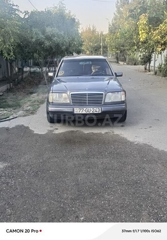 Mercedes E 220 1994, 643,738 km - 2.2 л - Sabirabad