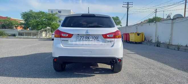 Mitsubishi Outlander Sport 2015, 175,418 km - 2.0 л - Bakı