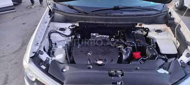 Mitsubishi Outlander Sport 2015, 175,418 km - 2.0 л - Bakı