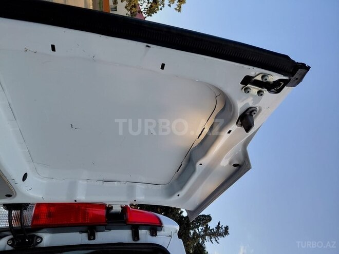 Mercedes Vito 115 2010, 290,000 km - 2.2 l - Bakı
