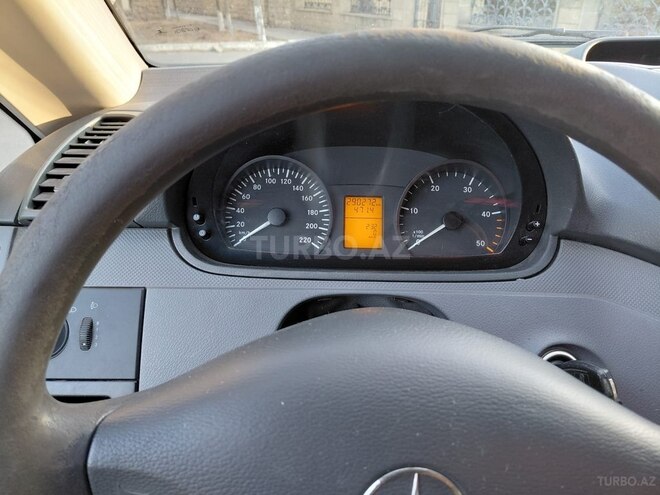 Mercedes Vito 115 2010, 290,000 km - 2.2 l - Bakı