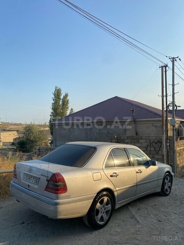 Mercedes C 220 1996, 390,000 km - 2.2 л - Bakı
