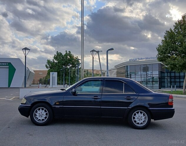 Mercedes C 200 1996, 254,236 km - 2.0 l - Bakı