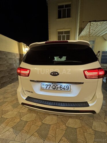 Kia Carnival 2015, 182,000 km - 2.2 l - Bakı
