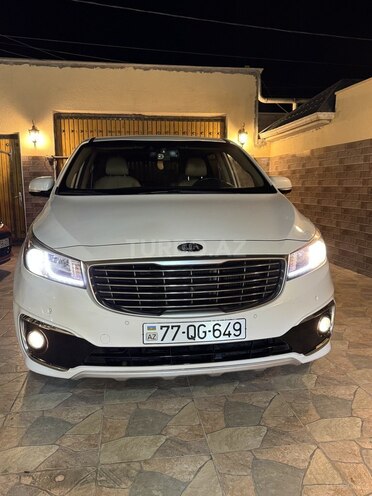 Kia Carnival 2015, 182,000 km - 2.2 l - Bakı