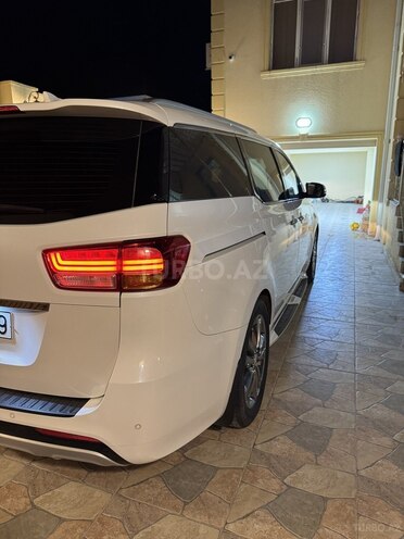 Kia Carnival 2015, 182,000 km - 2.2 l - Bakı