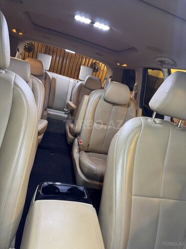 Kia Carnival 2015, 182,000 km - 2.2 l - Bakı