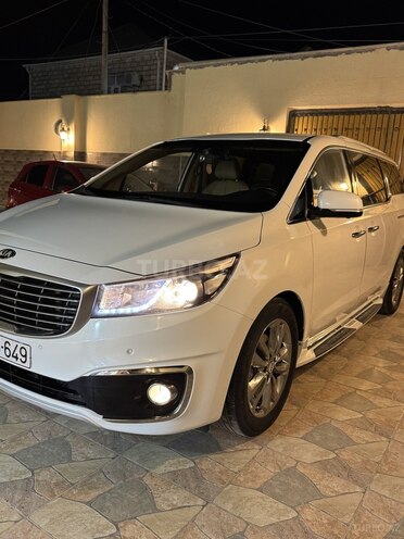 Kia Carnival 2015, 182,000 km - 2.2 l - Bakı